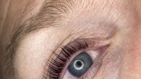 Kunde har fået lavet lash lift nær Vejen